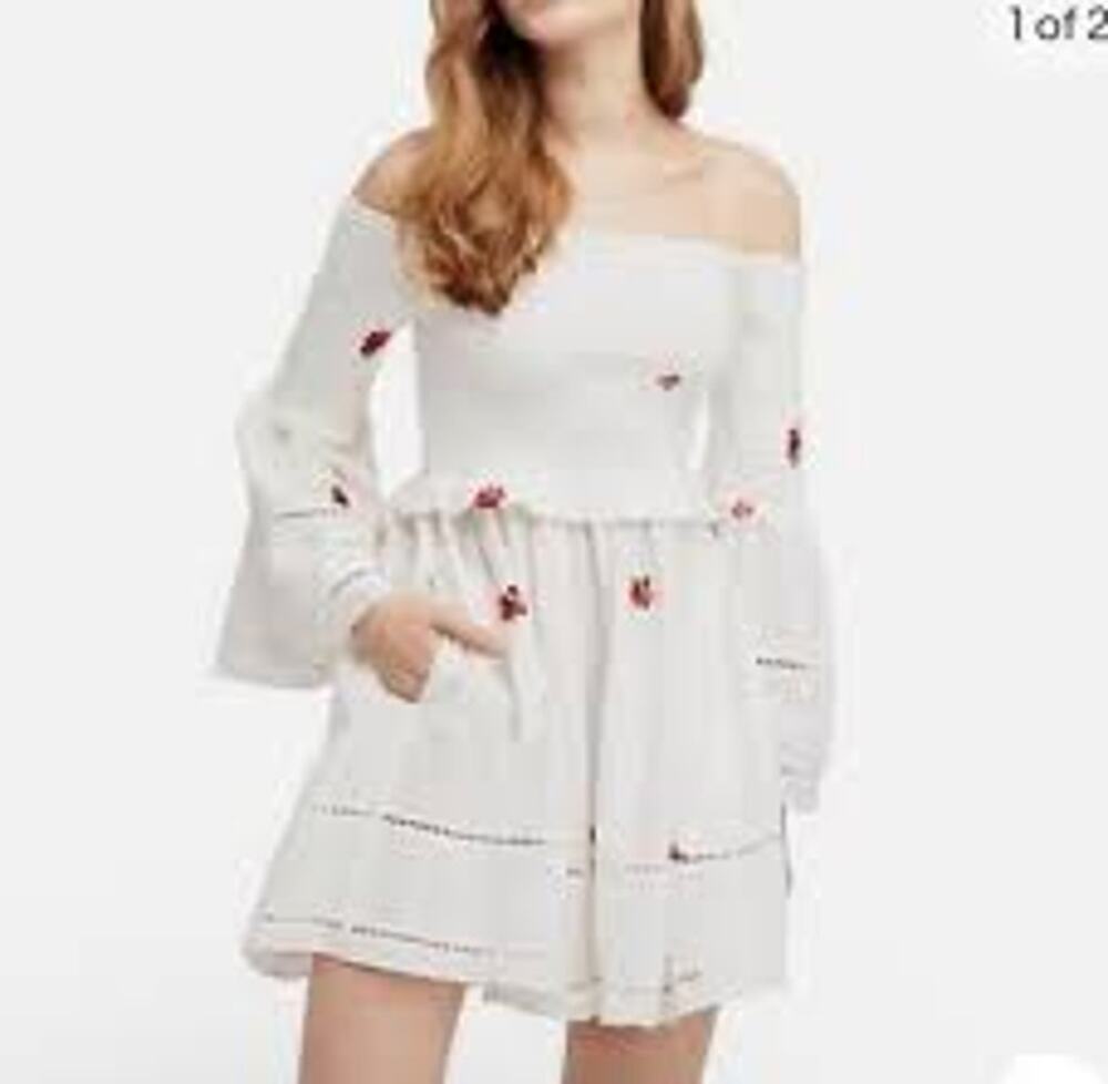 Free People "Counting Daisies" White w/Red Floral Embroidery Smocked Dress Small